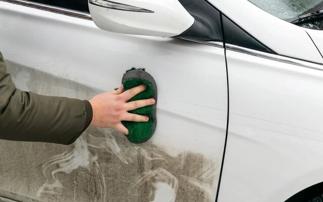 Как правильно ухаживать за автомобилем зимой и не навредить кузову
