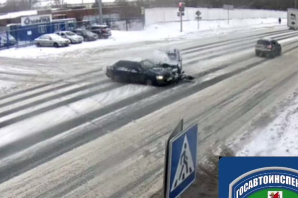   скриншот видео Госавтоинспекции Казани