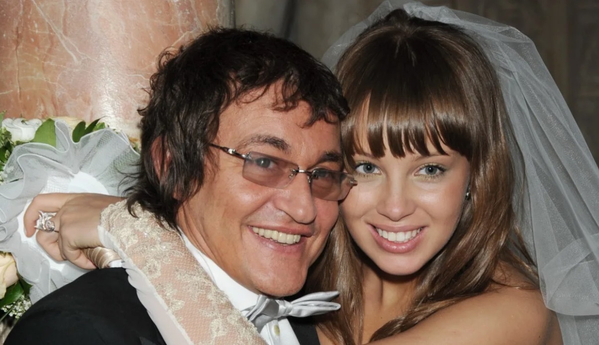 Дмитрий и Полина Дибровы скандально развелись после 15 лет брака. Фото: соцсети