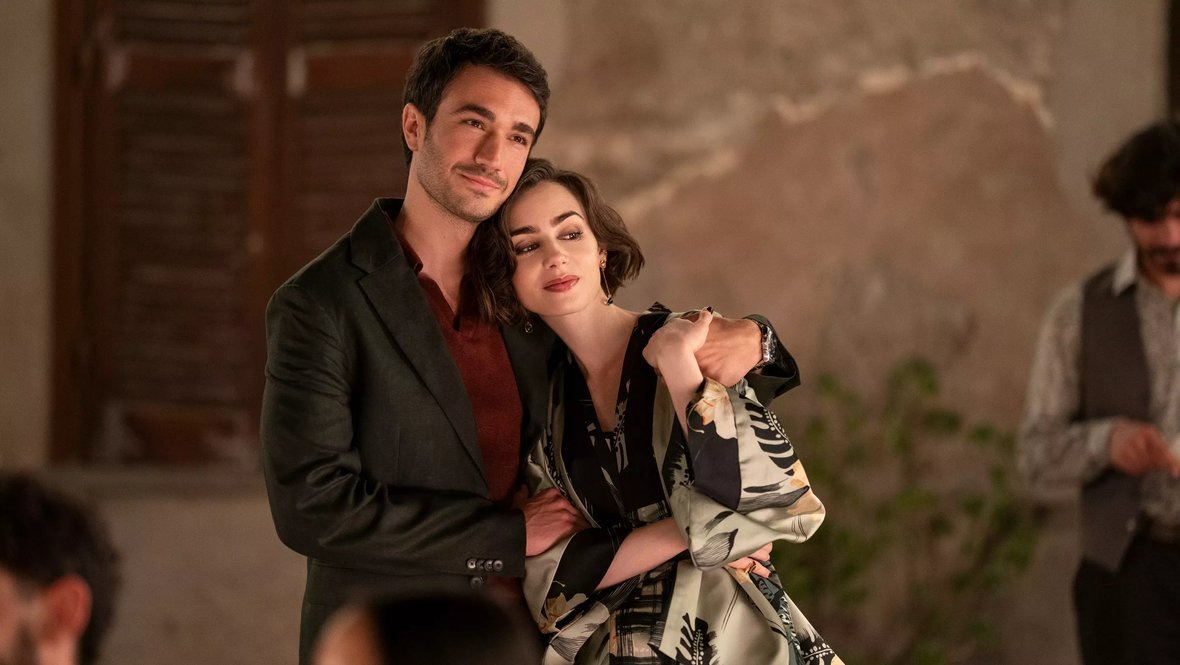    Кадр из сериала «Эмили в Париже», создатель Даррен Стар, Netflix