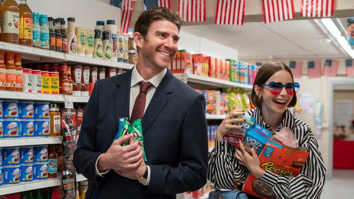    Кадр из сериала «Эмили в Париже», создатель Даррен Стар, Netflix