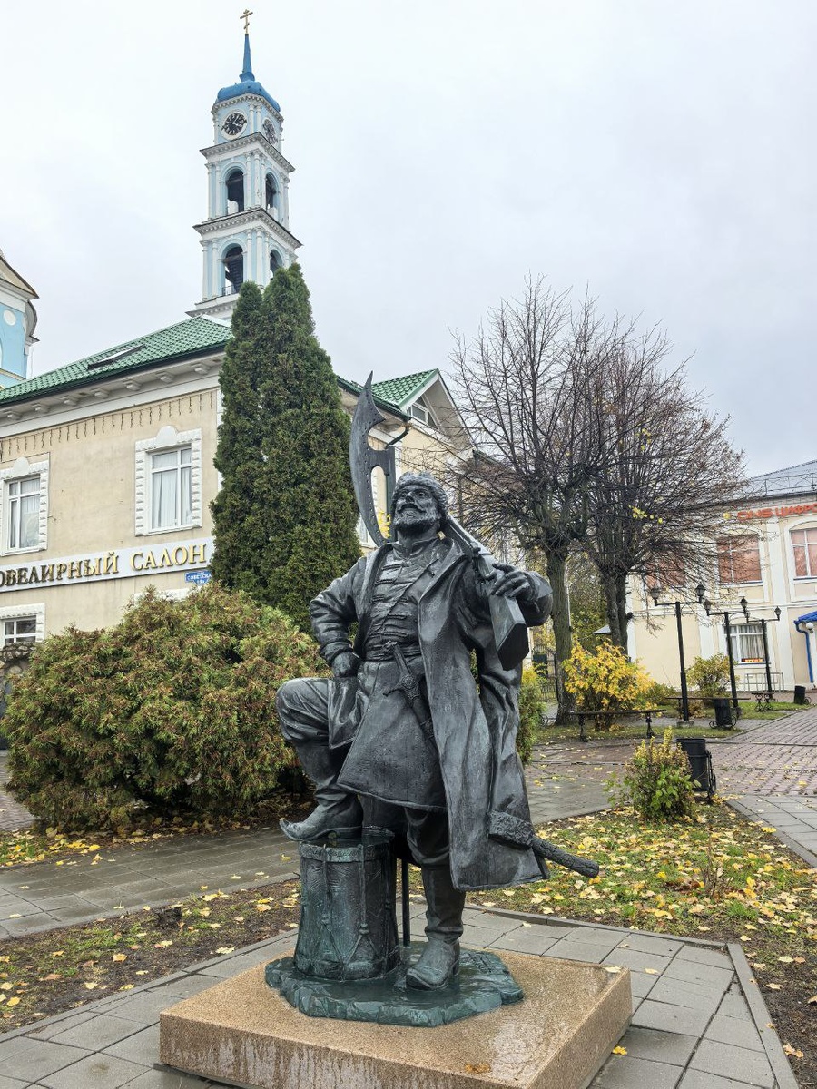 Памятник Стрельцу