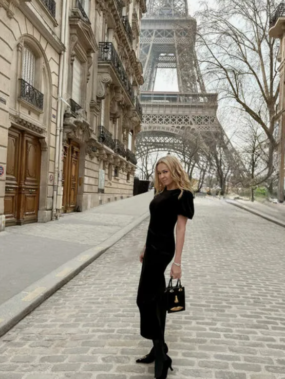 Яна Рудковская из открытого источника яндекс фото