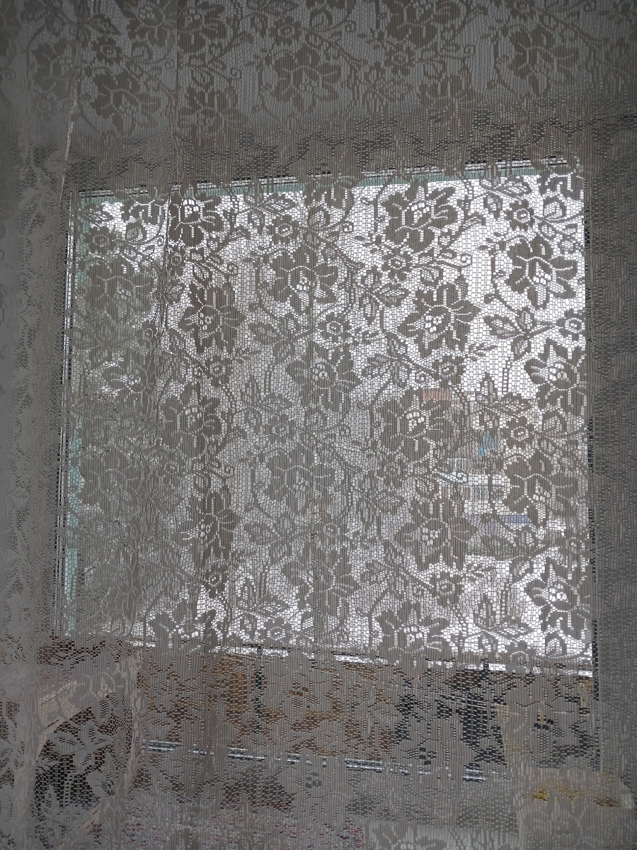 Мои советские занавески отлично смотрятся на фоне снега