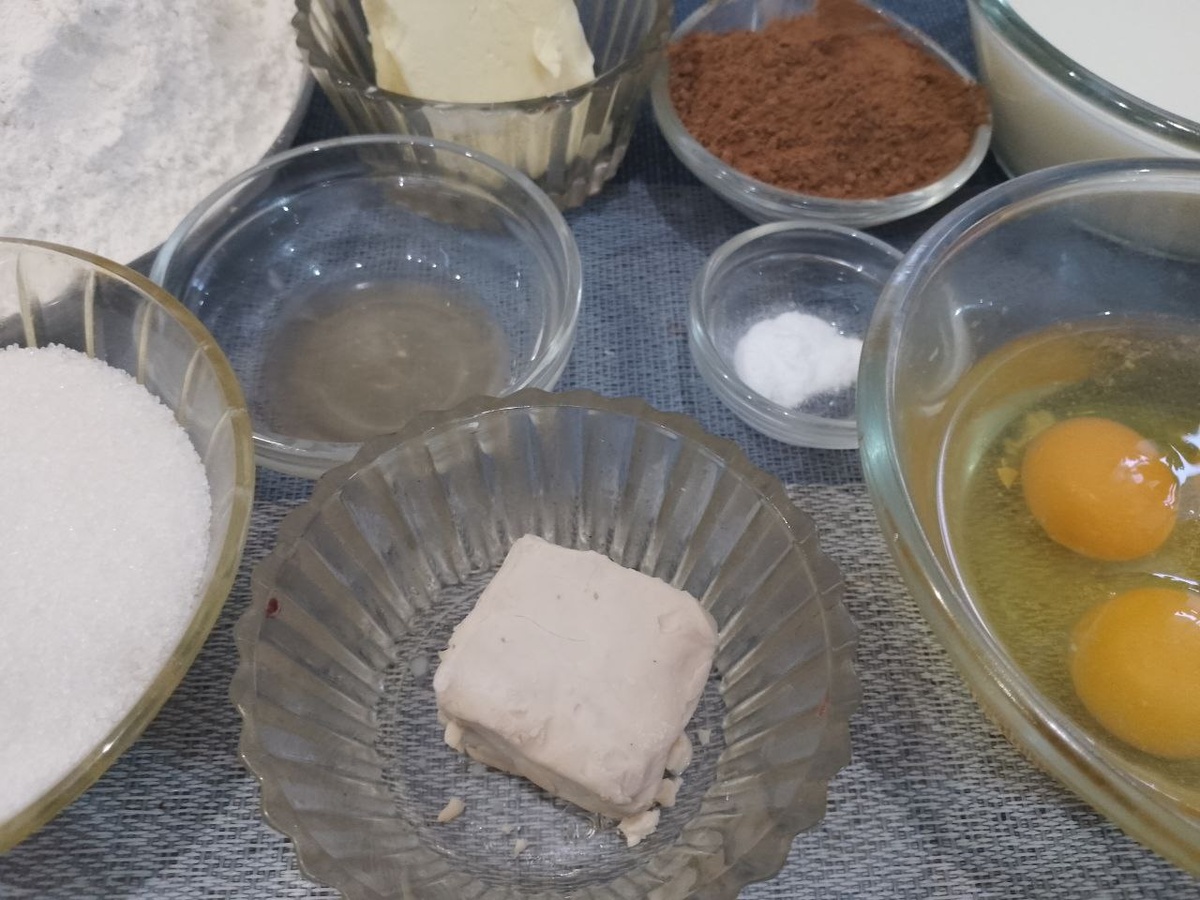 Ингредиенты для приготовления булочек