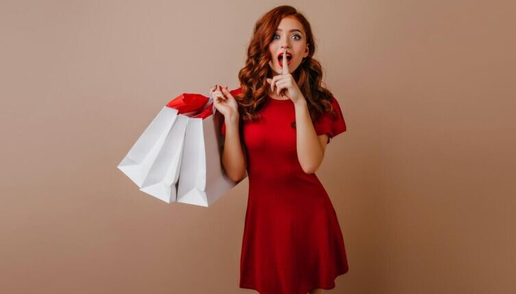    Чем опасен шопоголизм? Фото: Look Studio on Unsplash