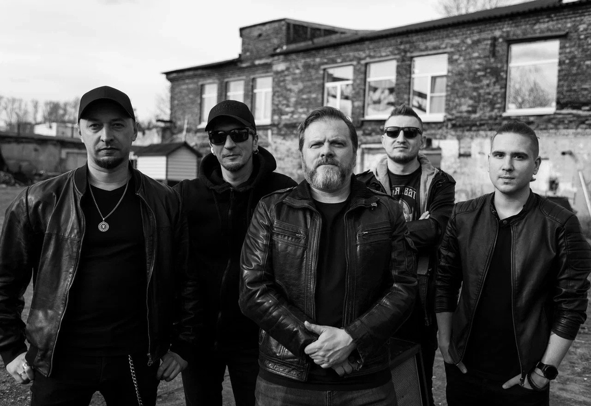 На фото (слева направо): Иван Трушин, Игорь Юганов, Михаил Семёнов, Григорий Жинков, Андрей Иванов