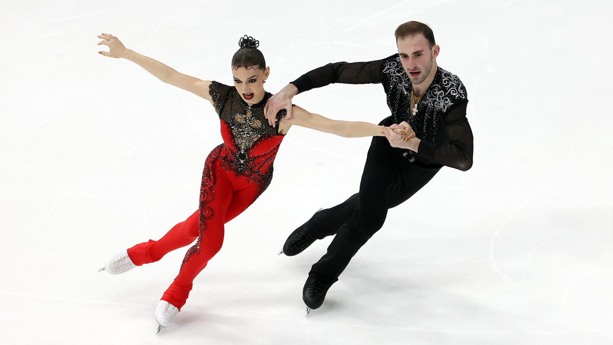 Анастасия Метелкина/Лука Берулава