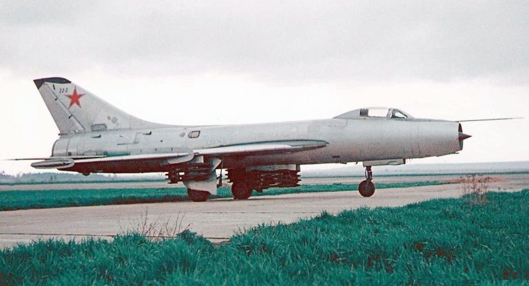 Су‑7Б (С‑22)