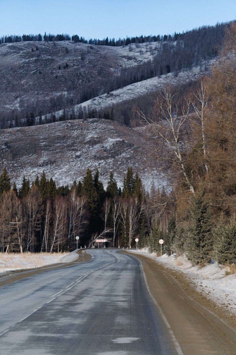    Подъем на перевал со стороны с. Топучая . Источник: Андрей Сороко/"Толк"