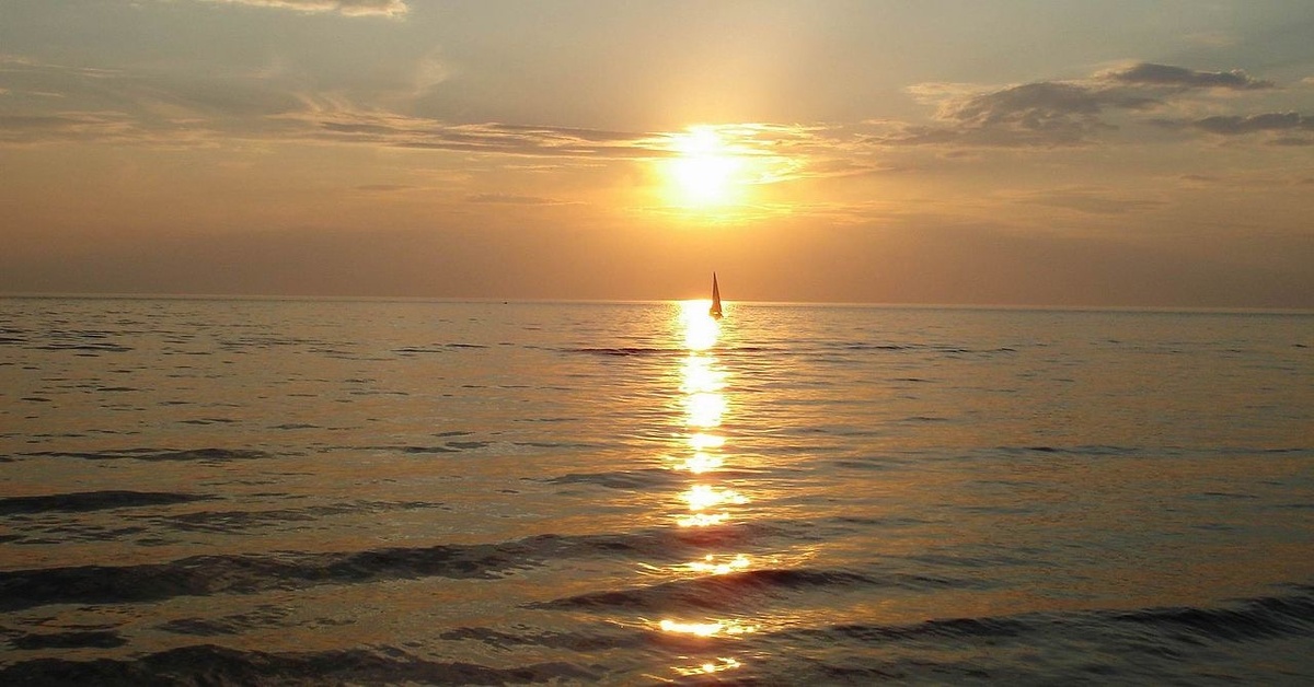 Белая ночь над Белым морем (акватория Северодвинска)