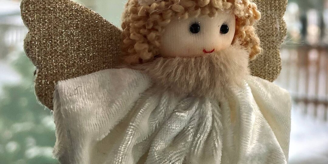 Доброе утро! ☀️ Пусть утренний рассвет 🌅 наполнит сердце 🧡 радостью, а невидимые нити благополучия и успеха наполнят день счастливыми