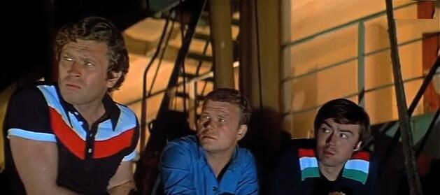 В х/ф "Пираты XX века"