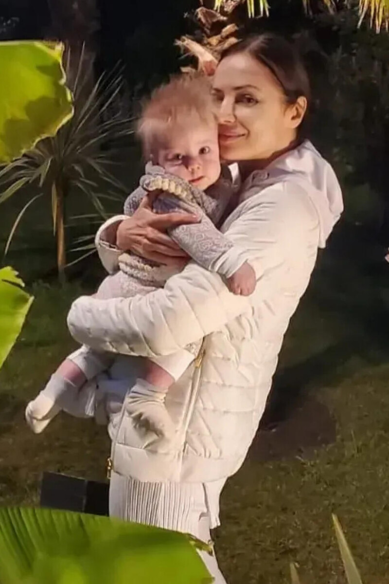    Маргарита Дробязко с дочкой Социальные сети