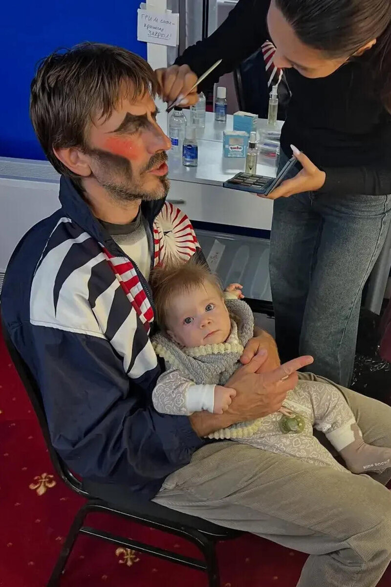    Повилас Ванагас с дочкой Социальные сети