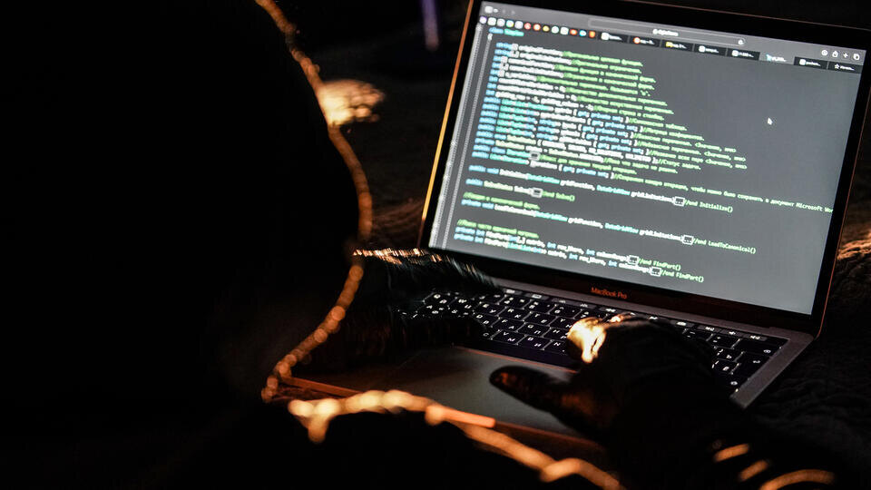     Хакеры научились взламывать "умные" секс-игрушки и красть интимные данные ИЗВЕСТИЯ/Сергей Лантюхов