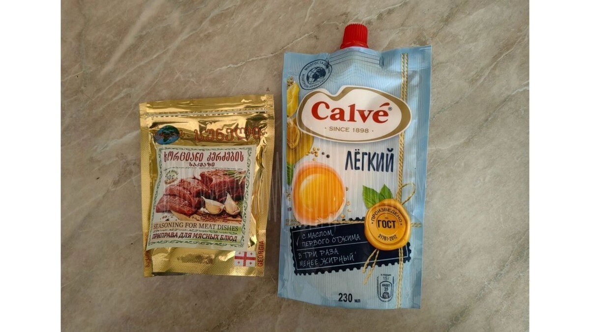    Заправка салата с копченой курицей максимально простая — майонез и специи   muksun.fm