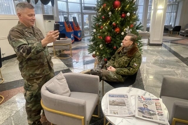    Станислав Крапивник и Камерон Макгрегор Фото: Фото предоставил Кости Хейсканен.