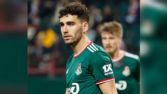 Наир Тикнизян. Обложка © Wikipedia / Анна Нэсси