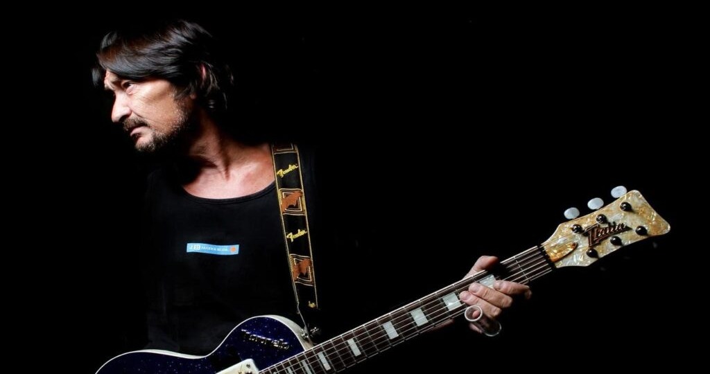 Дом Sol Studios британского певца Криса Ри, автора легендарного хита о Рождестве