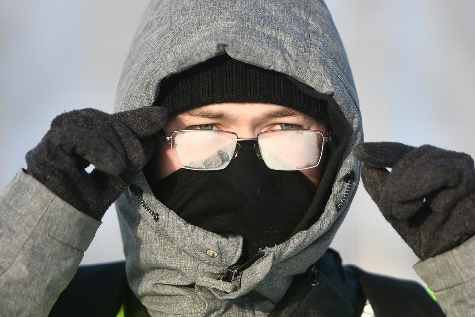    Холода продолжают крепчать в Якутии - все больше населенных пунктов бьют температурные рекорды Ольга ЮШКОВА