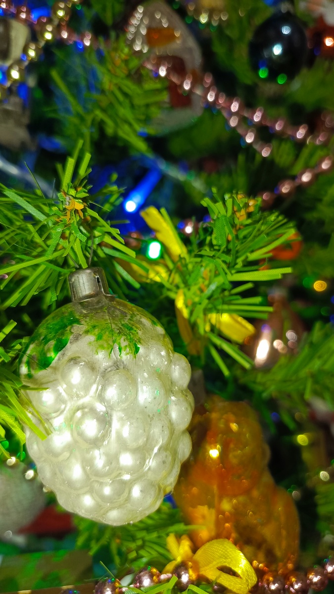 Люблю старые советские стеклянные игрушки 