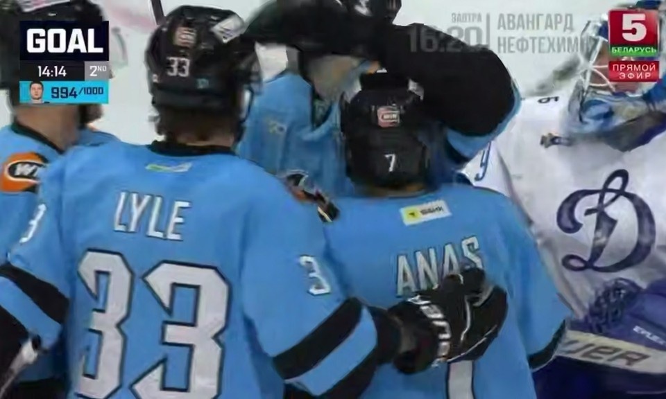    Минское «Динамо» разгромило московское «Динамо» со счетом 7:1. Фото: стоп-кадр | видео матча.