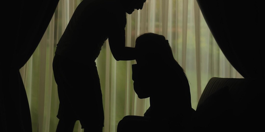 Психологи рассказали, о чем лучше не говорить с близкими в праздники