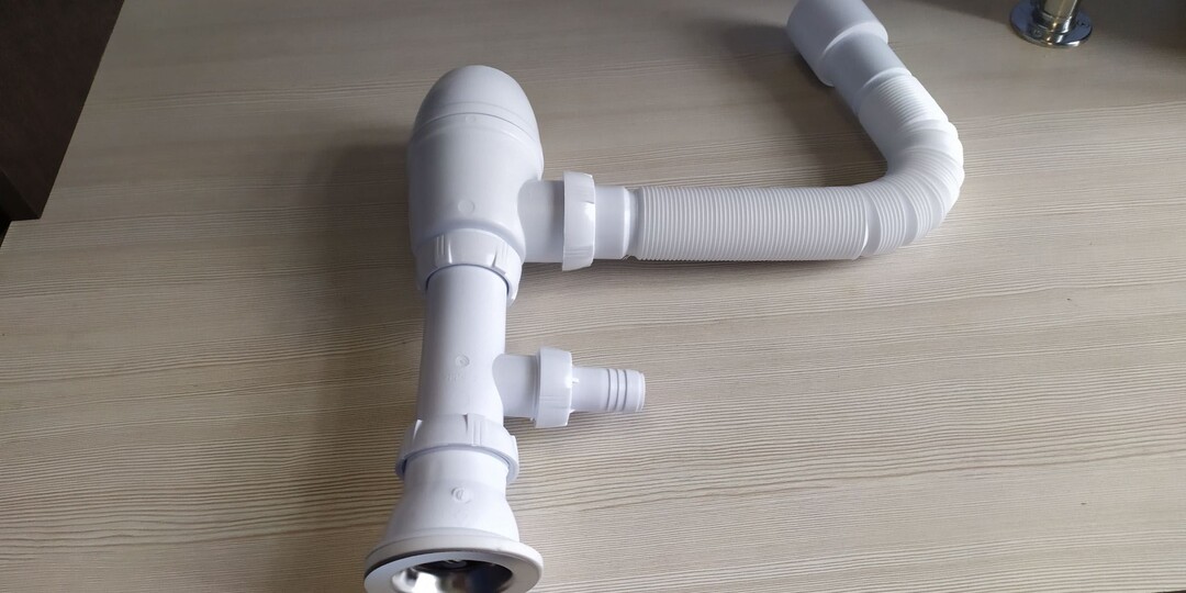 Какой сифон выбрать для раковины: бутылочный или прямоточный? Тонкости, о которых не задумываются перед покупкой