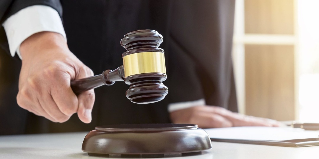 В российском регионе пенсионер напал на соседей с огнемётом и гарпуном