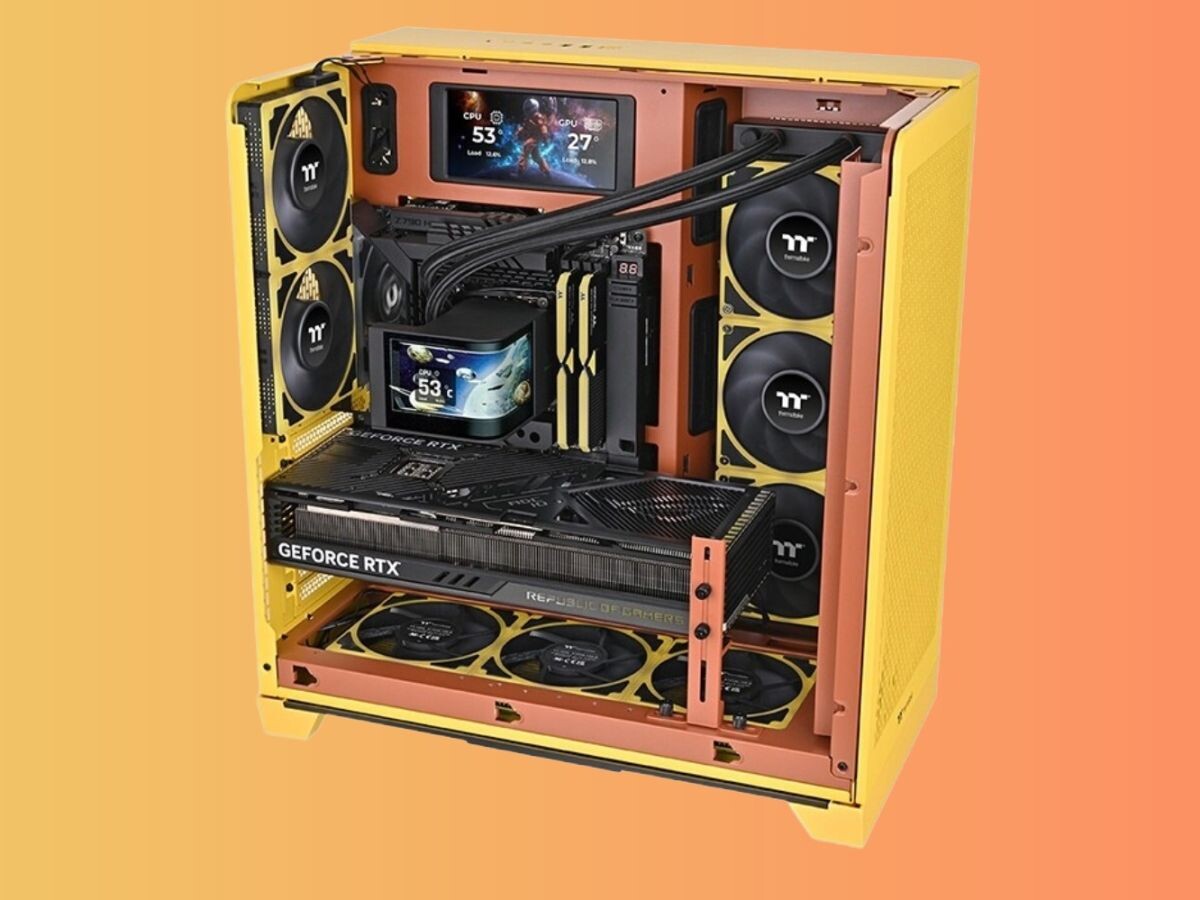    Thermaltake представила СЖО MAGCurve 360 Ultra с изогнутым дисплеем