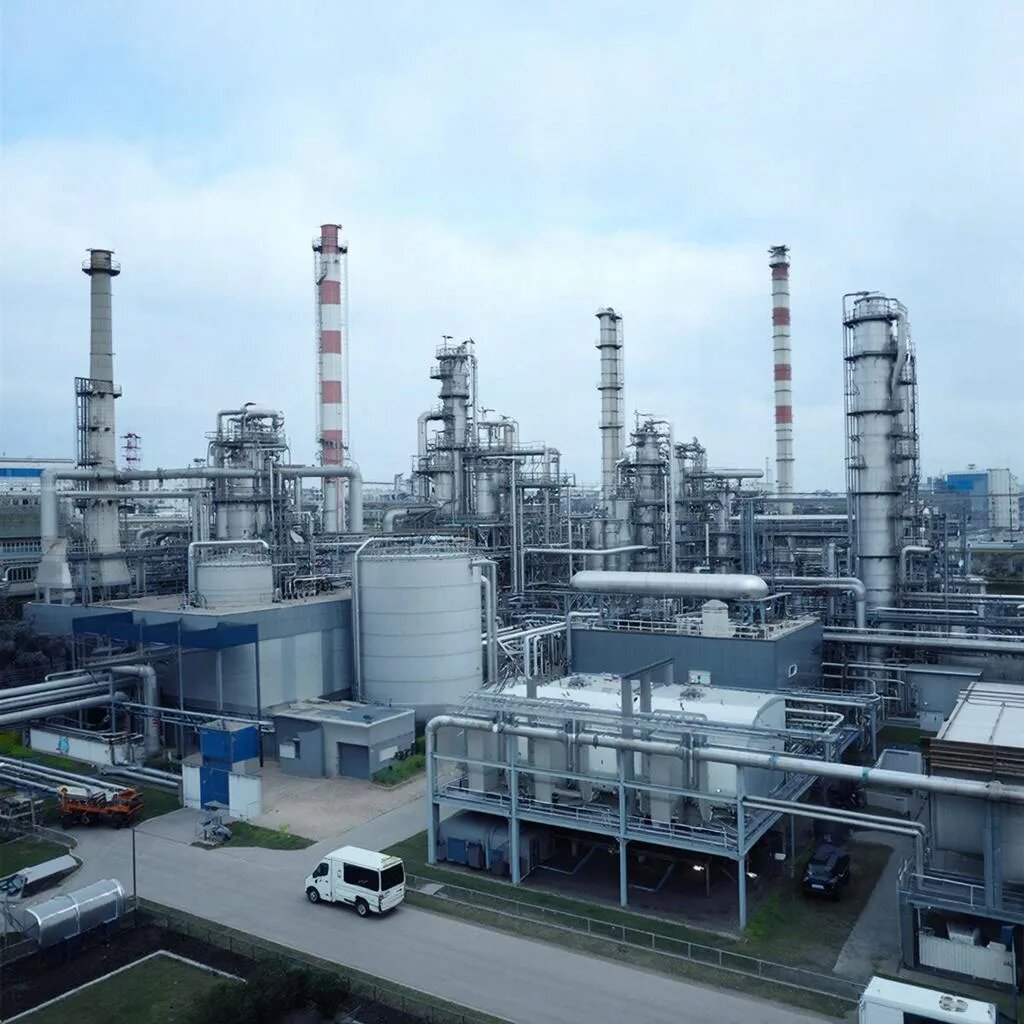 Изображение сгенерировала нейросеть GigaChat.