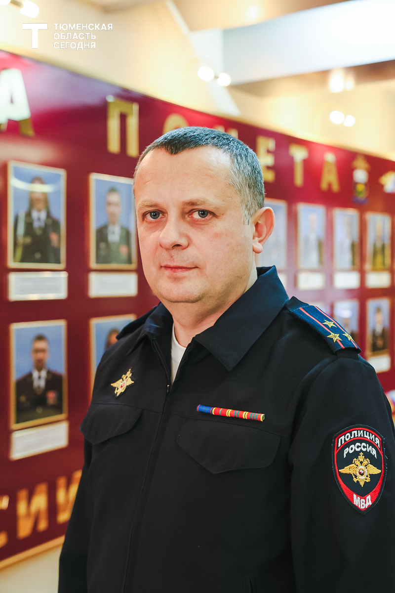Сергей Ржевцев: Поступить на работу в МВД можно и с профильным, и с гражданским образованием // Фото Дениса МОРГУНОВА
