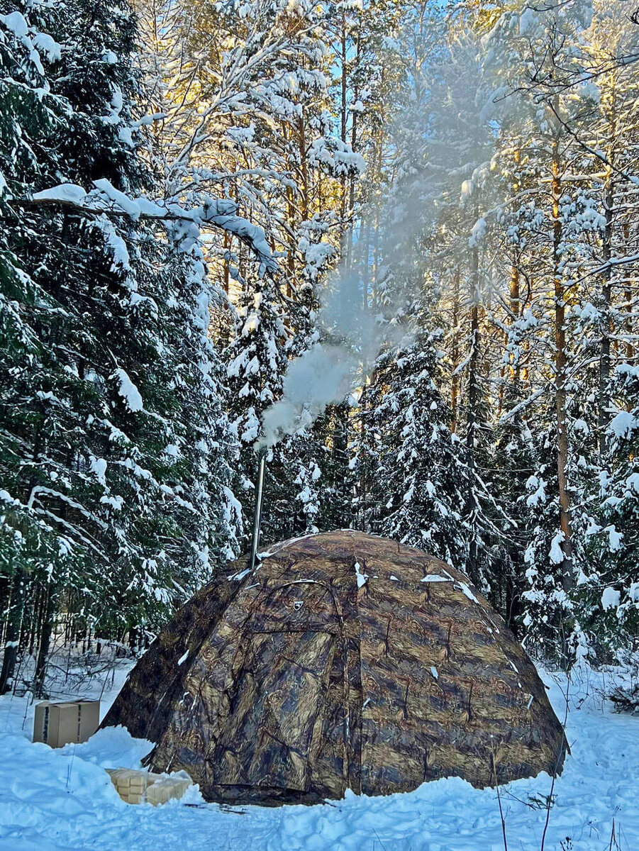Двухслойная палатка Берег для отдыха в лесу