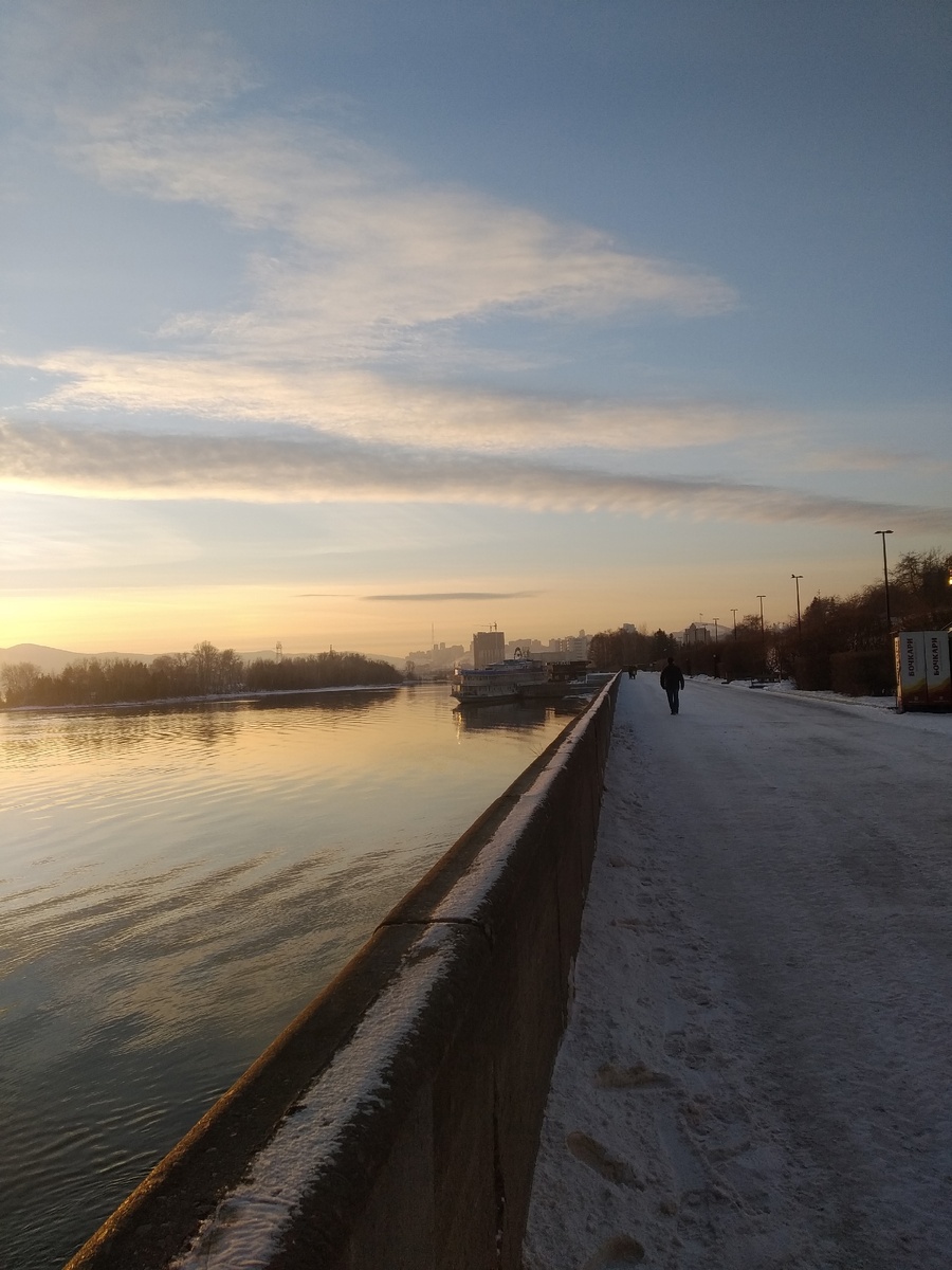 Левобережная набережная Красноярска  (личное фото)
