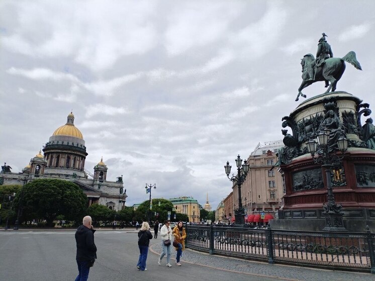     Петербург — город, где воплощаются в жизнь мечты и достигаются самые глобальные цели. Фото из архива «МК в Питере».