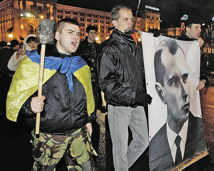 Новым героем Украины стал Степан Бандера - националист, сотрудничавший с гитлеровцами.