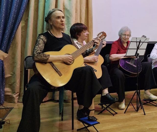 С наступающим Активным Годом!