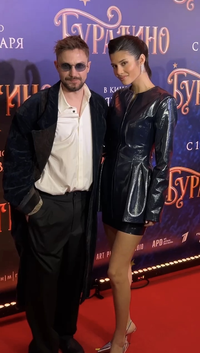    Александр Петров и Виктория АнтоноваФото VOICE