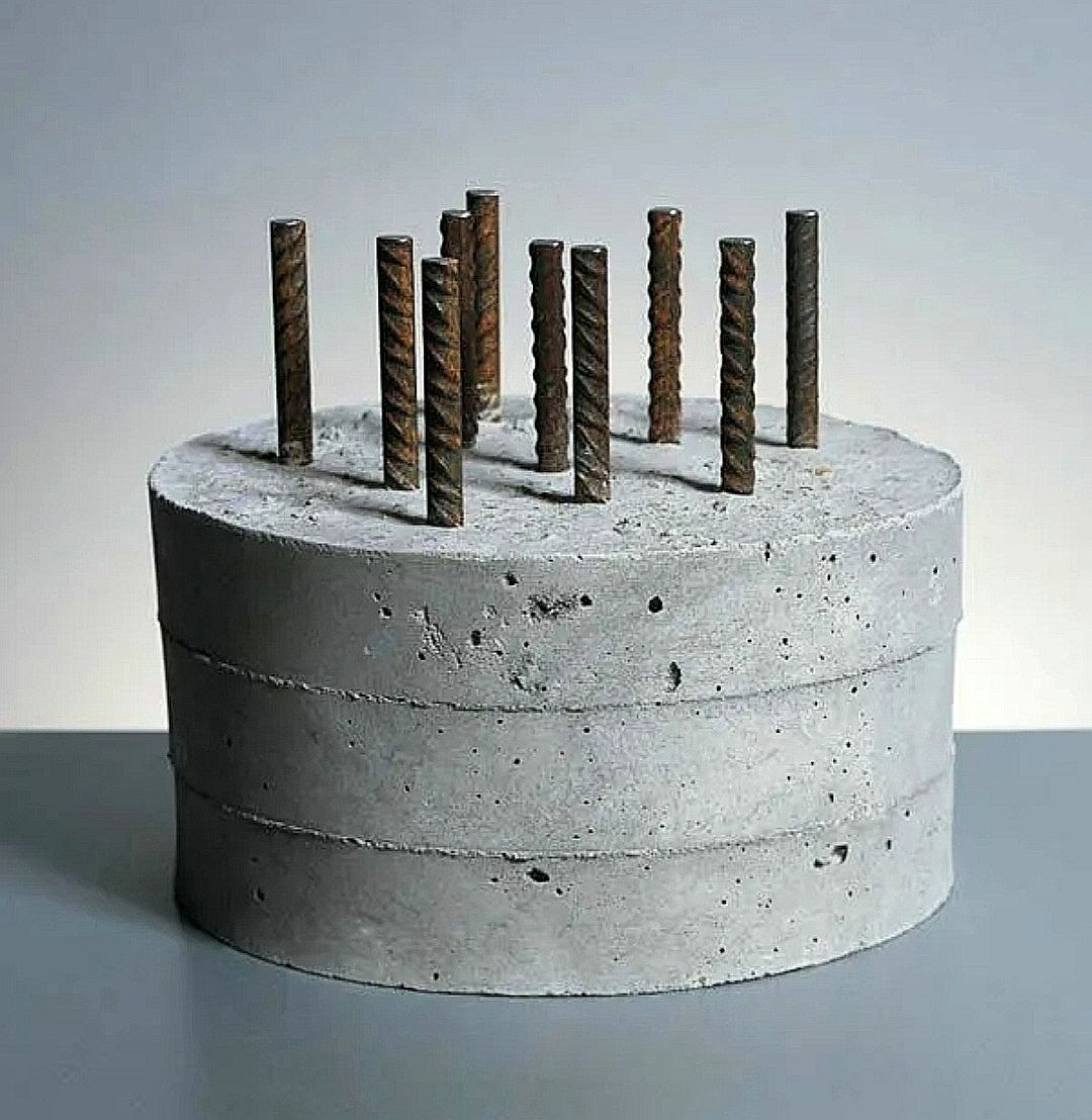 Товарный бетон или БСГ — «бетонная смесь готовая». Фото из открытых источников