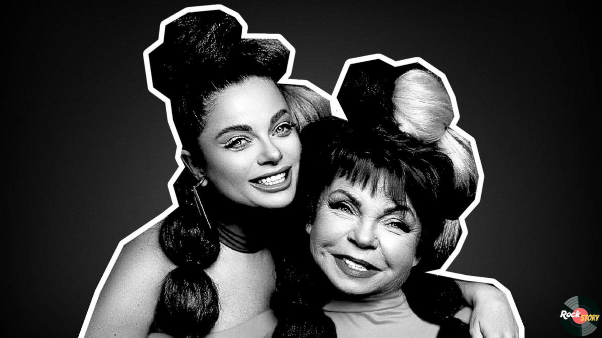 На фотографии: Наташа Королёва и Людмила Ивановна Порывай