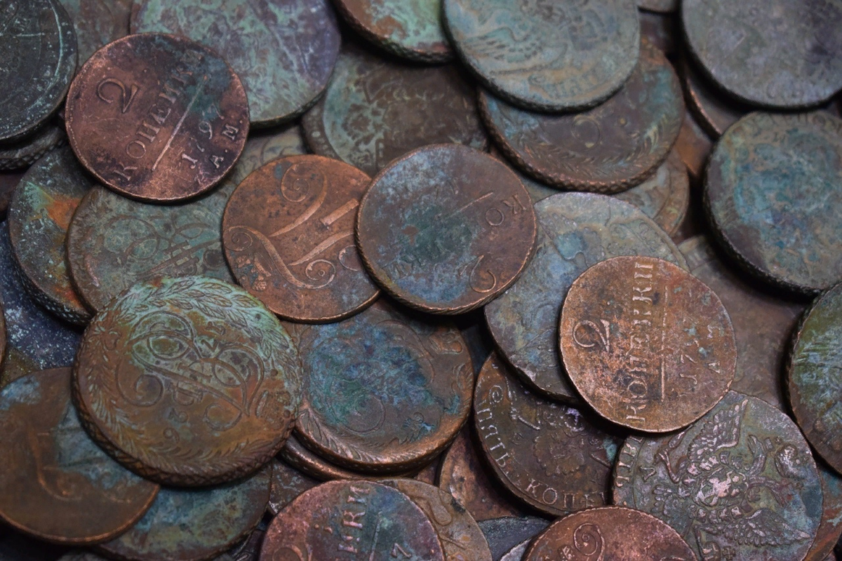 Клад монет из пос.Скуратово, фото: Тульский областной краеведческий музей