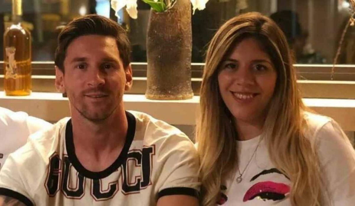     Месси с сестрой. Источник: ria.ru Автор фото: Соцсети Лионеля Месси