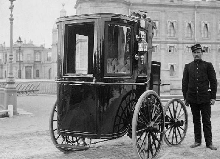 Первые российские электромобили.