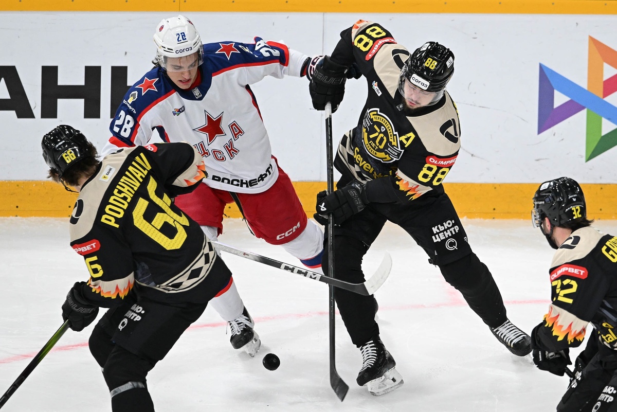    Матч прошел 23 декабря в Ледовом дворце и завершился со счетом 3:1 в пользу хозяев площадки