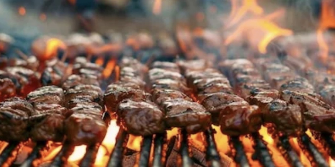 Шашлык: больше чем еда. Искусство огня, мяса и общения