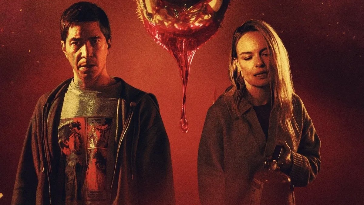 Фильм Ночь койота 2025 - Сюжет и рецензия, Новинки кино, фильмы про выживание