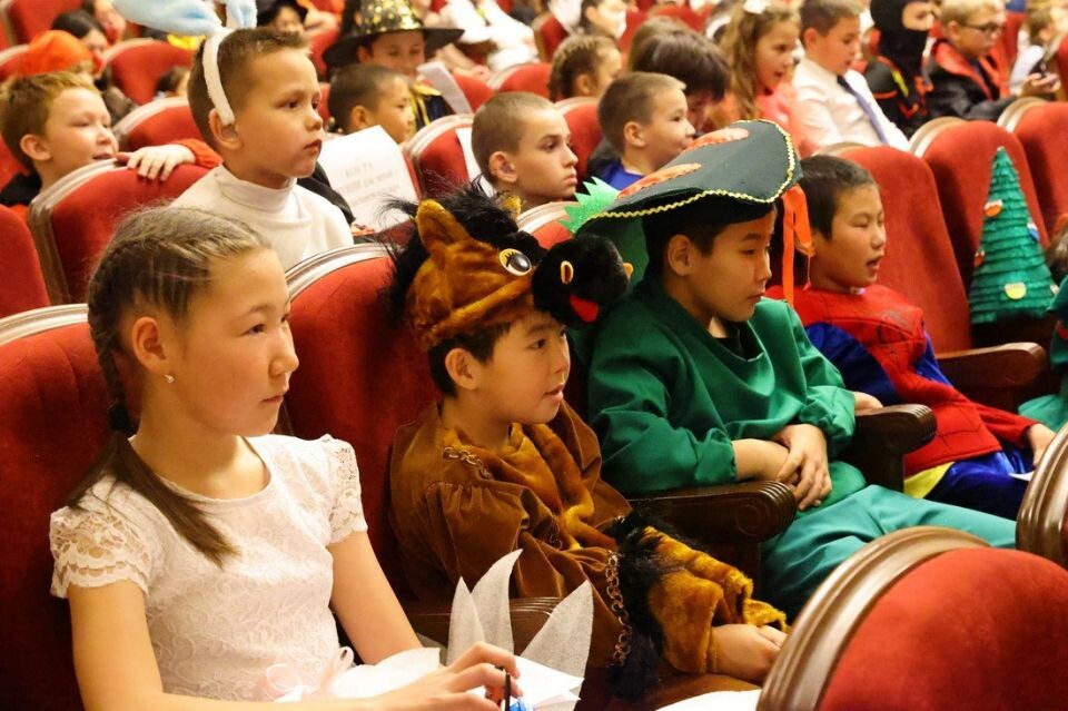    Елка главы Республики Алтай. Источник: altai-republic.ru