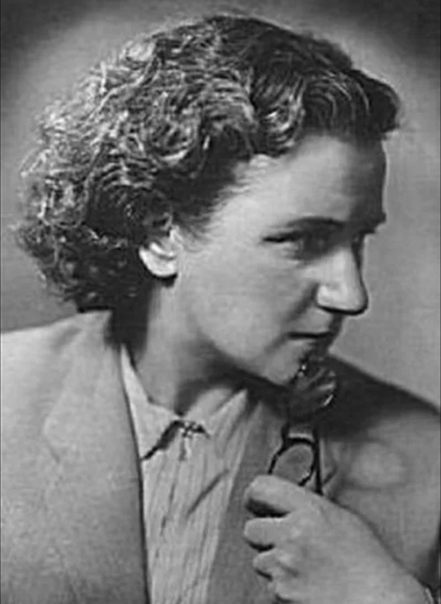 Татьяна Николаевна Лукашевич, из Интернете. 