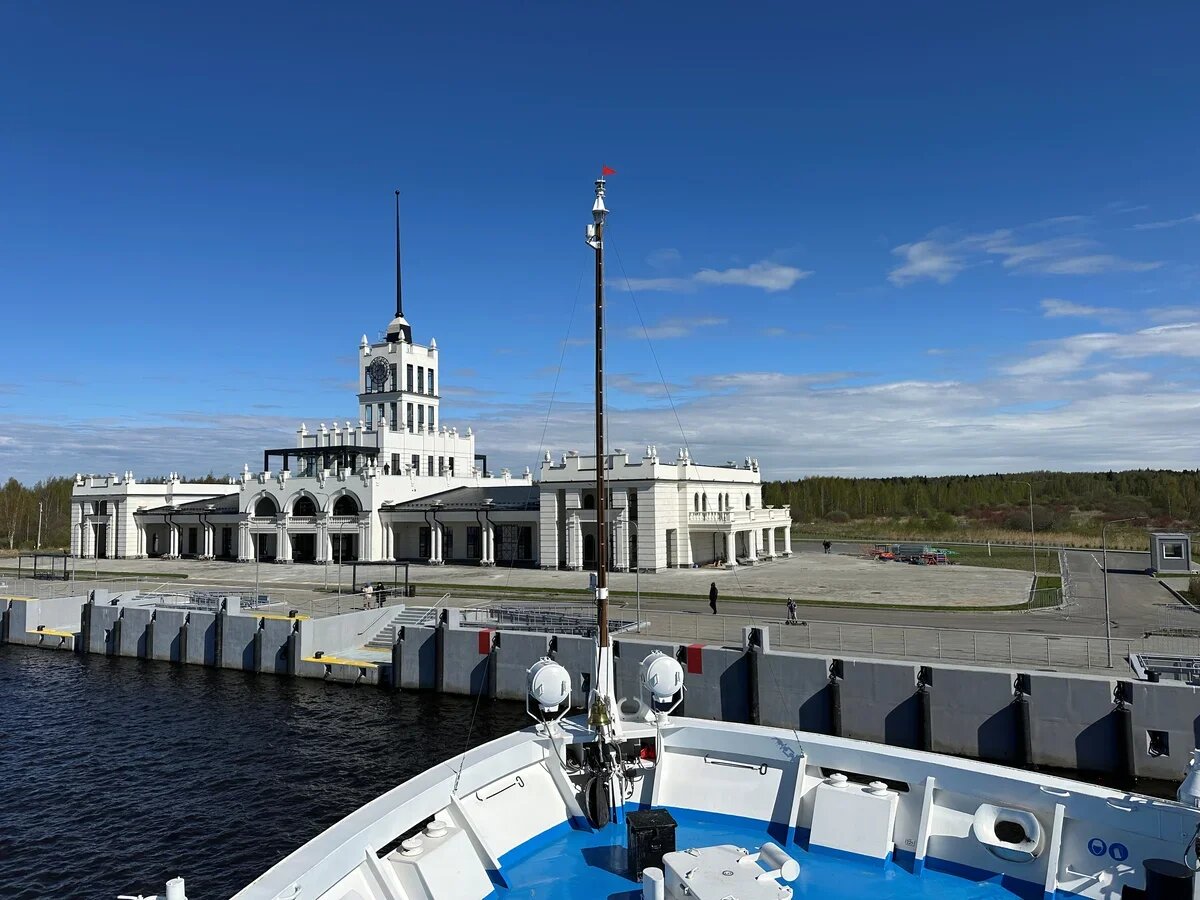    Старт круиза в Завидово позволит избежать долгого шлюзования. Фото туроператора "ВодоходЪ"